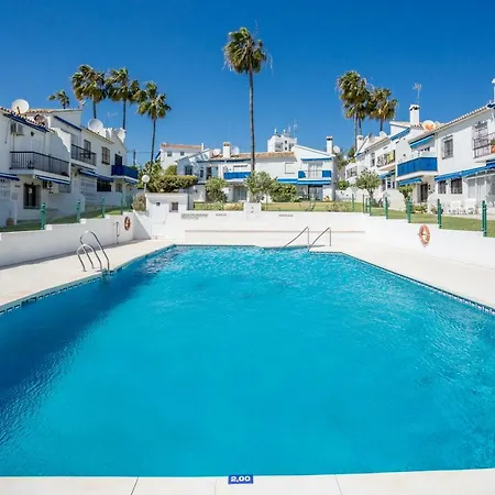 Lets In The Sun Casa Claveles